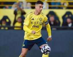 记者：世界杯抽签仪式开始前，大力神杯已经抵达华盛顿